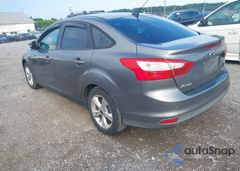 2014 Ford Focus Se from USA, damaged, VIN 1FADP3F24EL232555